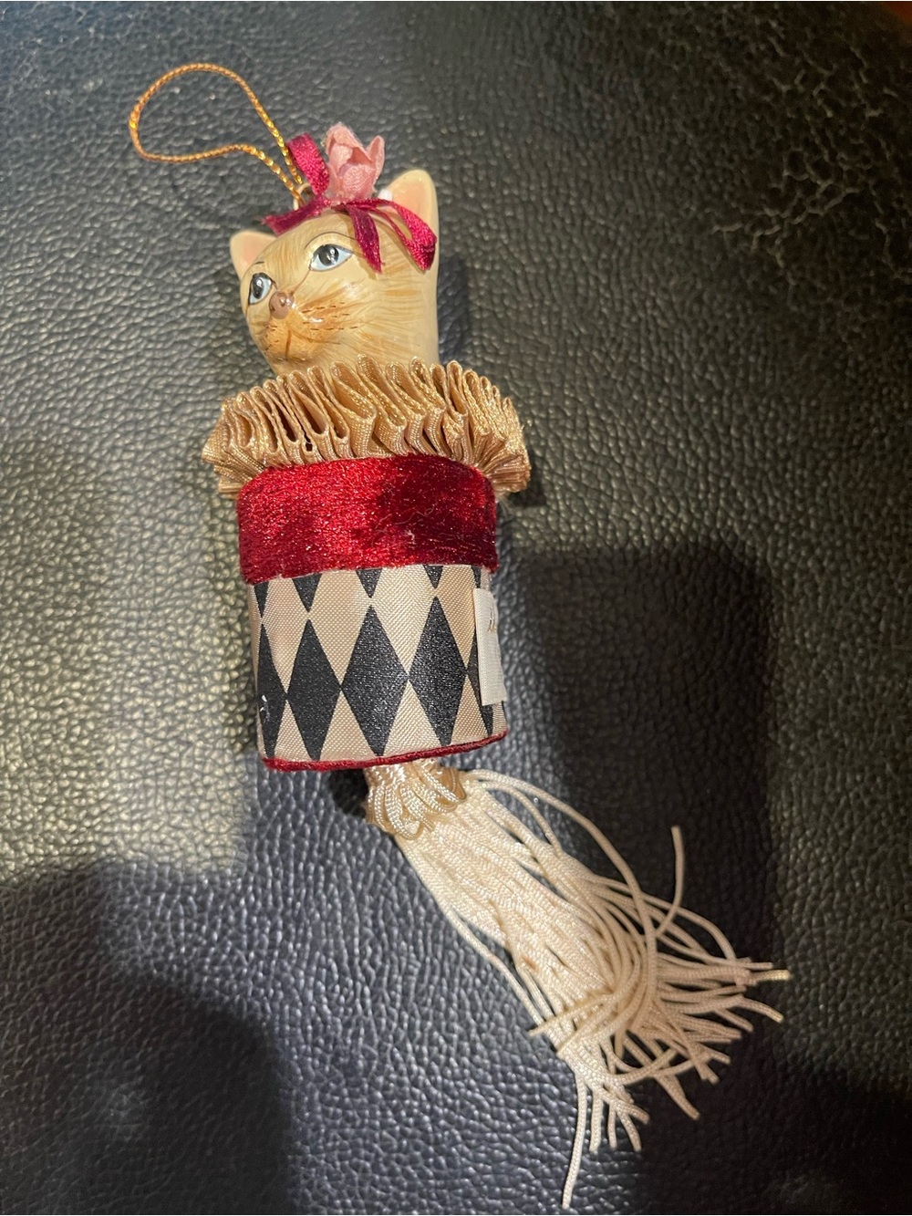 Wayne Kleski Cat in the Box Katherine’s Collection Ornament